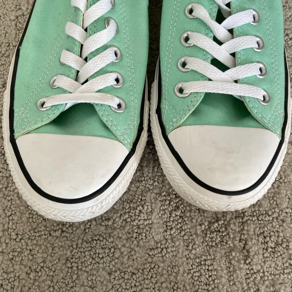 Converse All Stars (men sz 9, women sz 11) - Picture 5 of 6